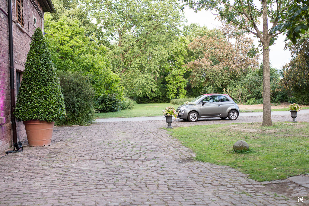 Flowerpower Hochzeit, Haarschmuck Blüten Hippie-Style Gutshof Ladenburg, real wedding