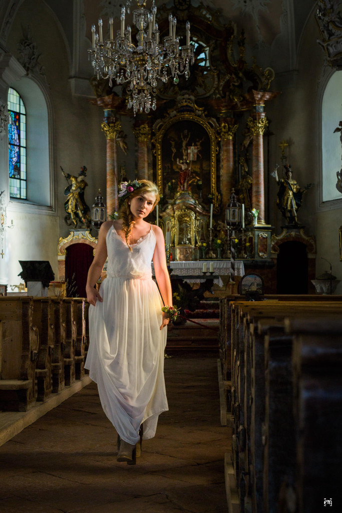 Wildromantisch, Brautkleid, Brautkleid Mode, , Vintage Brautkleider. Styled Shoot, Wilder Kaiser, Vintage-Bohème, Hochzeitskleider, Ernst Merkhofer, Fotograf, Brautkleid Inspiration , Brautkleid, Spitze, Brautstrauss,