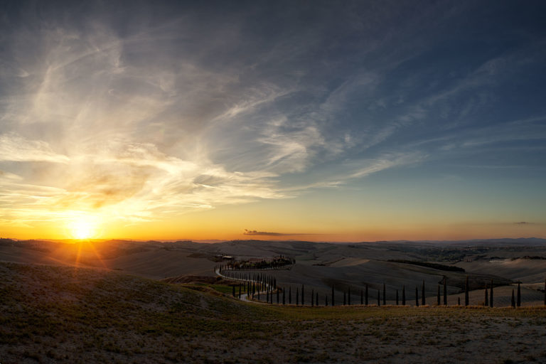 Sunset near Asciano, Portfolio, Toskana, Herbst, Workshop, Workshops, Fotografie, Panorama, Photography, Ernst Merkhofer, Fotograf, Landschaft,
