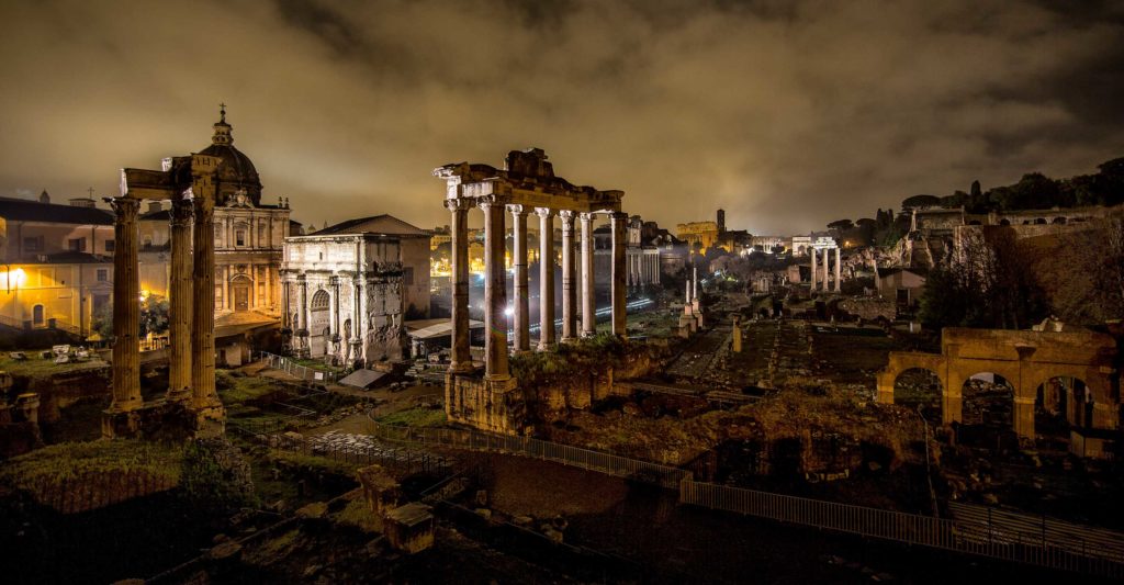 Portfolio, Forum Romanum, Nachtaufnahme, 2013, Rom, Ernst Merkhofer, Fotograf, Fotografie, Säulen, Tempel, Kirchen, Triumpfbogen, Ernst Merkhofer Exclusive, Exclusive, home, Hochzeiten, Portraits,